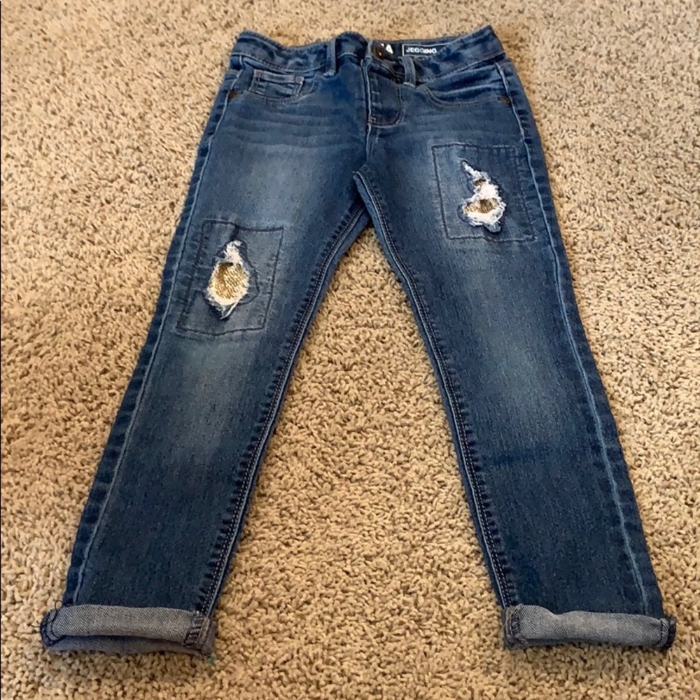Sparkle accent skinny jeans